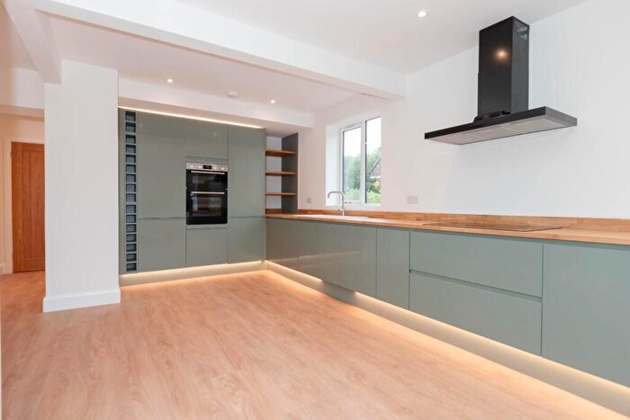 5 Bedroom House For Sale In Warren Way, Brighton, BN2