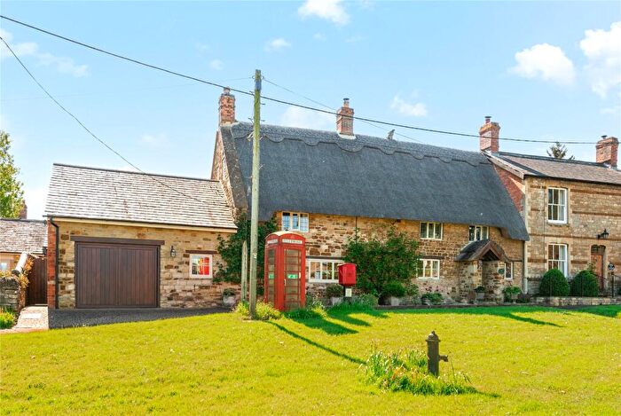 5 Bedroom Cottage For Sale In The Green, Abthorpe, Towcester, Northamptonshire, NN12