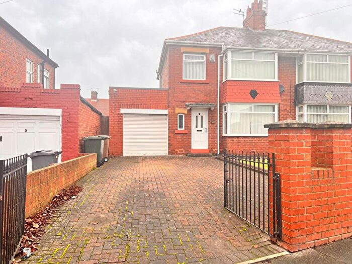 3 Bedroom Semi Detached House For Sale In Wallsend Road, North Shields, NE29