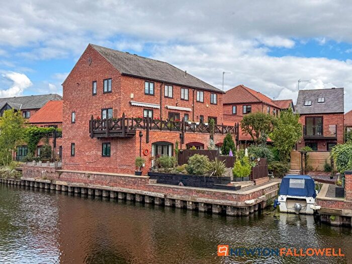 3 Bedroom End Terrace House For Sale In Tannery Wharf, Newark, NG24