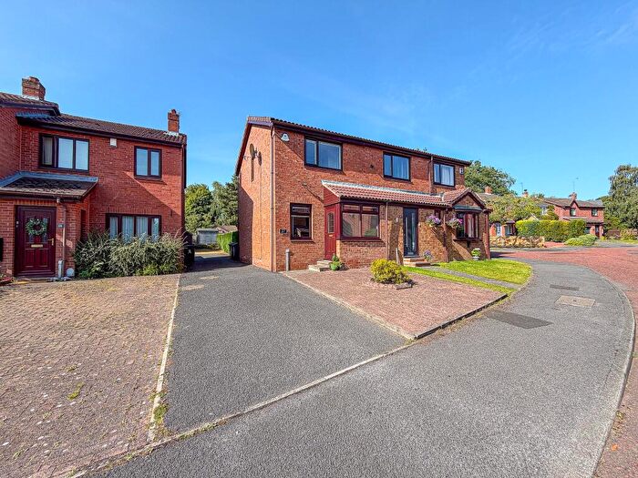 2 Bedroom Semi Detached House For Sale In Dominies Close, Rowlands Gill, NE39