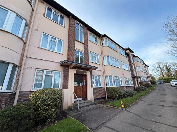 2 Bedroom Detached House To Rent In Cannons Court, Stonegrove, Edgware, HA8