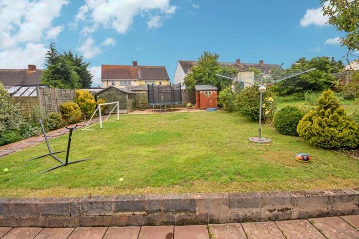 4 Bedroom Semi-Detached House To Rent In Lands Road, Exeter, EX4