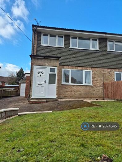 3 Bedroom Semi-Detached House To Rent In Marrowbrook Lane, Farnborough, GU14