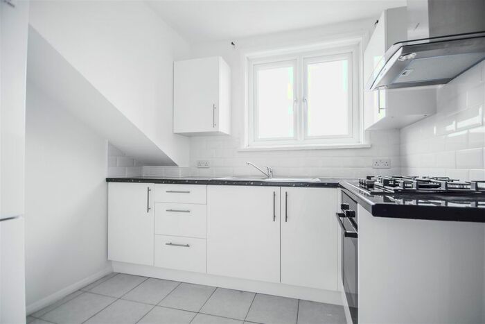 1 Bedroom Flat To Rent In Hana Mews, Goulton Road, London, E5