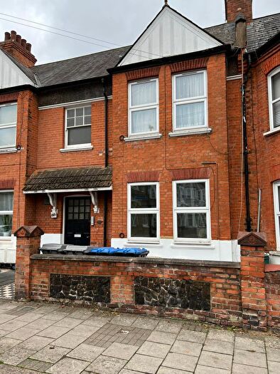 2 Bedroom Flat To Rent In Roundwood Road, London, NW10