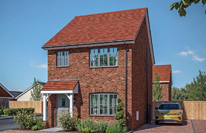 3 Bedroom Detached House For Sale In Oakwood Grove, Alderholt, Fordingbridge, SP6