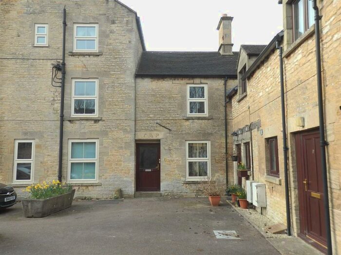 1 Bedroom Flat To Rent In Bourton-on-the-Water, GL54