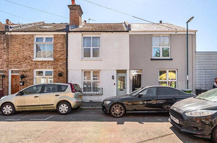 3 Bedroom Terraced House For Sale In Gainsboro Road, Bognor Regis, PO21