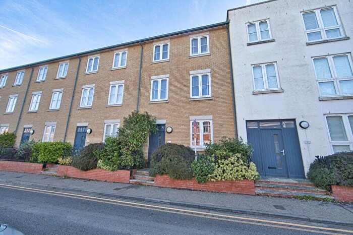 3 Bedroom Terraced House For Sale In Golf Road, Deal, Kent, CT14