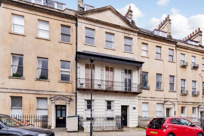 Studio To Rent In Kensington Place, Bath, BA1