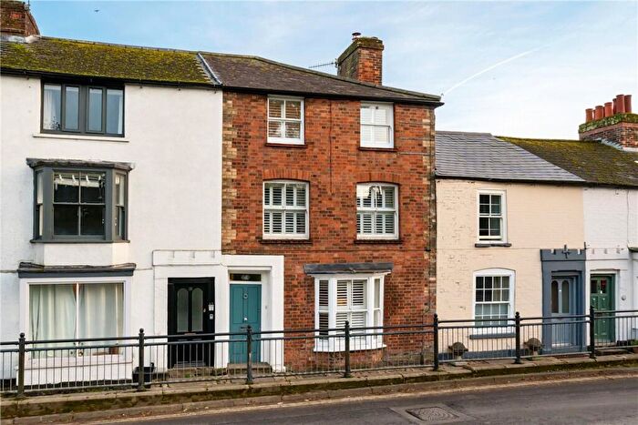 3 Bedroom Terraced House For Sale In High Street, Marlborough, Wiltshire, SN8