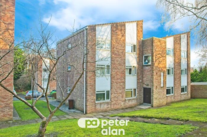 2 Bedroom Apartment To Rent In Woodside Court, Lisvane Road, Llanishen, CF14