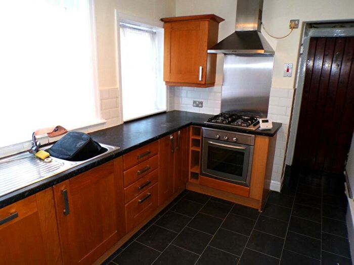 3 Bedroom Terraced House For Sale In Derbyshire Road, Clayton Bridge, Manchester, M40