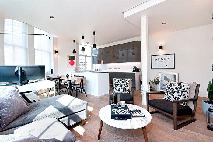 3 Bedroom Flat To Rent In Mallow Street, London, EC1Y