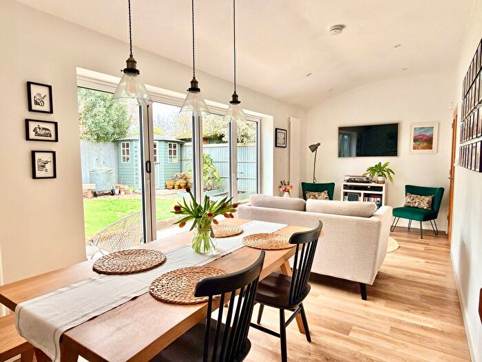 3 Bedroom Detached House For Sale In Manor Road, Eckington, Pershore, WR10