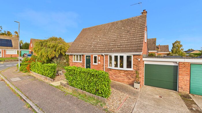 3 Bedroom Chalet For Sale In Tennyson Road, Diss, IP22