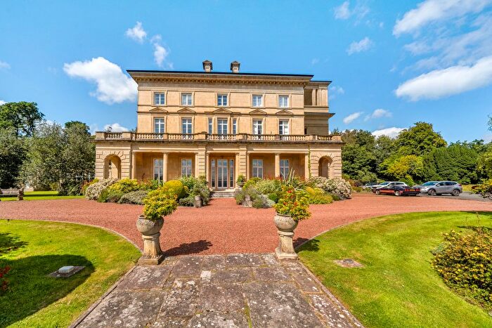 3 Bedroom Flat For Sale In Penoyre, Brecon, LD3