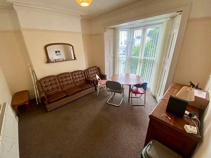 4 Bedroom Property To Rent In King Edward Road, Brynmill, Swansea, SA1