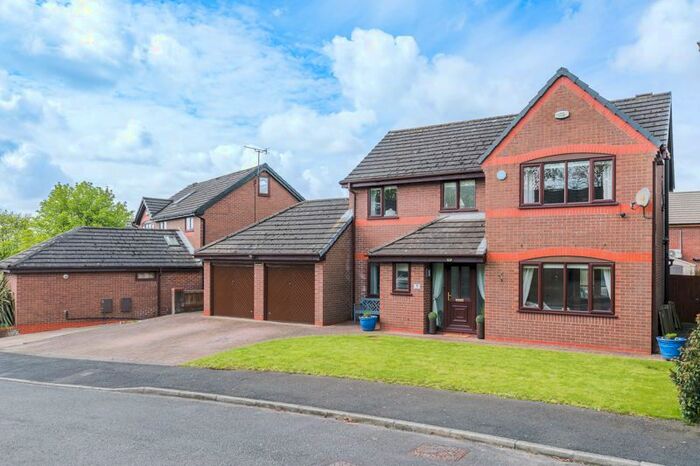 4 Bedroom Detached House For Sale In Whitefield Close, Rufford, Ormskirk, L40