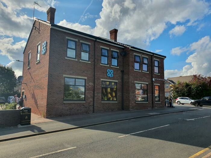 2 Bedroom Apartment To Rent In Bevan Way, Chapeltown, S35