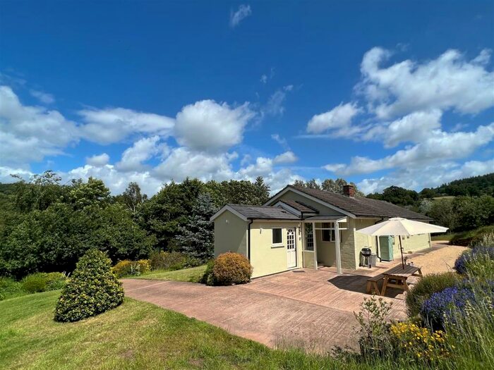 3 Bedroom Detached Bungalow To Rent In Laundry Lane, Newland, Coleford, GL16