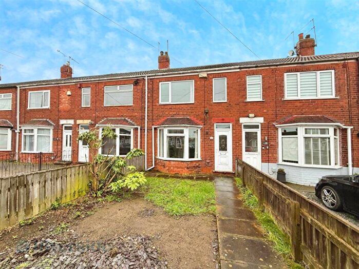 2 Bedroom Terraced House For Sale In Glebe Road, Hull, HU7