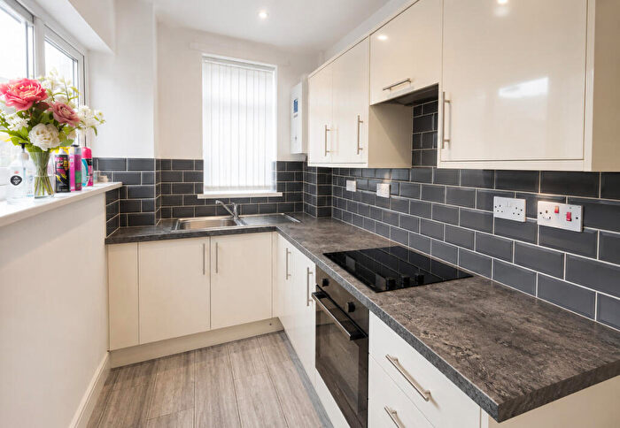 2 Bedroom End Of Terrace House To Rent In Renwick Road, Blyth, NE24