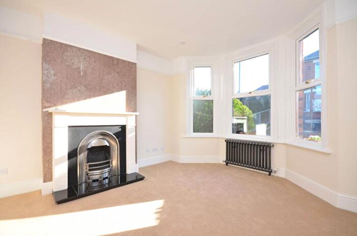 4 Bedroom End Of Terrace House To Rent In Testard Road, Guildford, GU2