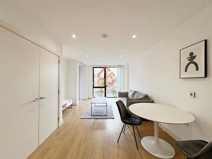 1 Bedroom Flat To Rent In Dress Makers House, Blair Street, London, E14