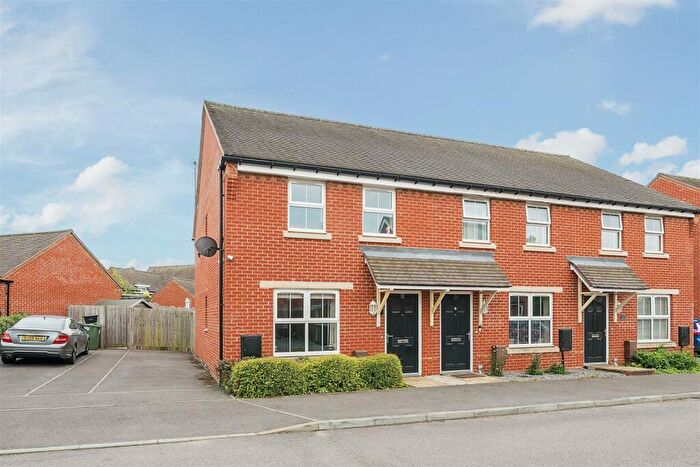 2 Bedroom End Of Terrace House For Sale In Horders View, Swanmore, Southampton, SO32