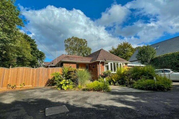 5 Bedroom Detached House To Rent In London Road, Crowborough, TN6