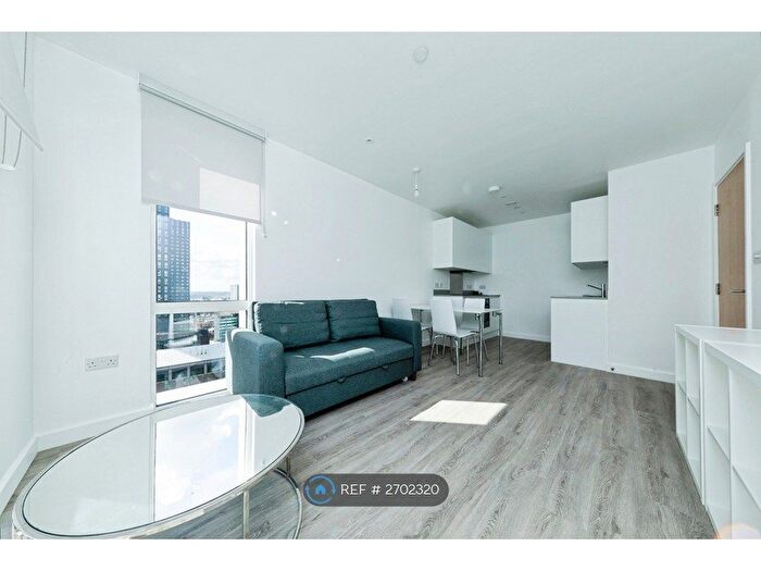 1 Bedroom Flat To Rent In Addiscombe Grove, Croydon, CR0