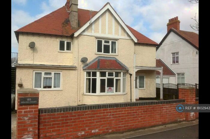 1 Bedroom Flat To Rent In St. Andrews Drive, Skegness, PE25