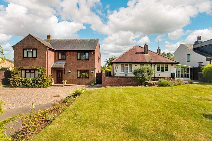 7 Bedroom Detached House For Sale In Holdenby Road, Spratton, Northampton, NN6