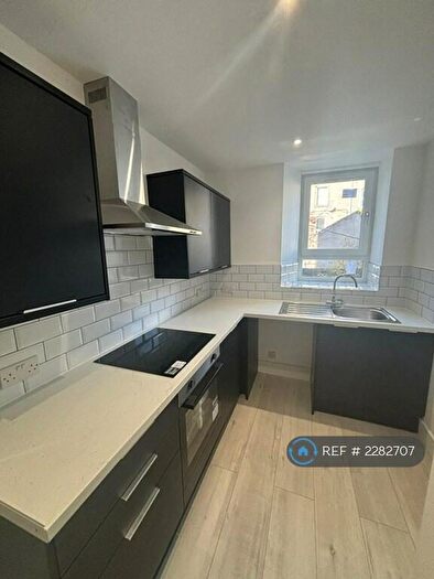 1 Bedroom Flat To Rent In Cleghorn Street, Dundee, DD2