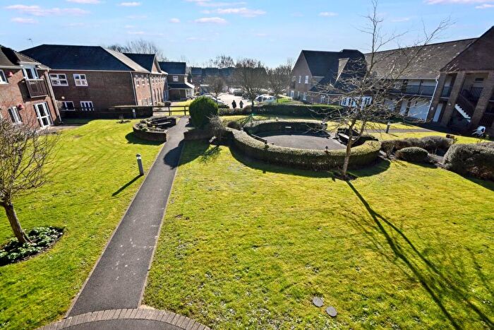 1 Bedroom Retirement Property For Sale In Adams Way, Alton, GU34