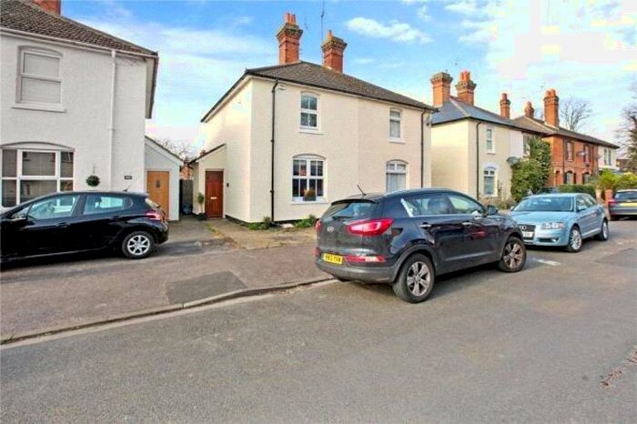 3 Bedroom Semi-Detached House To Rent In Powney Road, Maidenhead, Berkshire, SL6