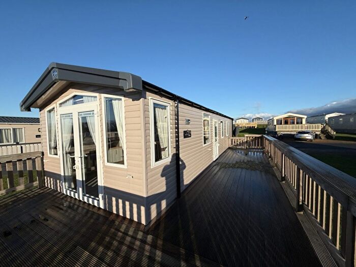 2 Bedroom Property For Sale In Holms Farm Road, Dalrymple, Ayr, KA6