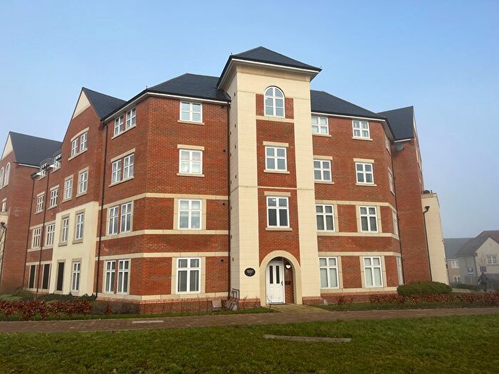1 Bedroom Flat To Rent In Burke Place, Aldershot, GU11