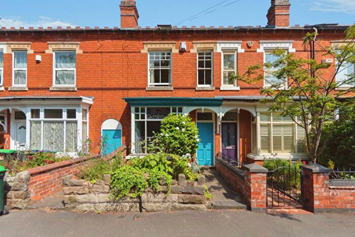 4 Bedroom Terraced House For Sale In Barclay Road, Smethwick, B67
