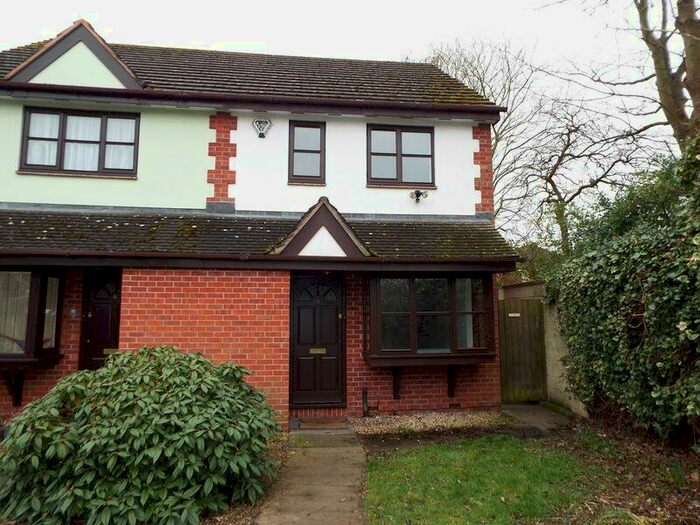 2 Bedroom Semi-Detached House To Rent In Maple Croft (off Taylor Road), Kings Heath, Birmingham, B13