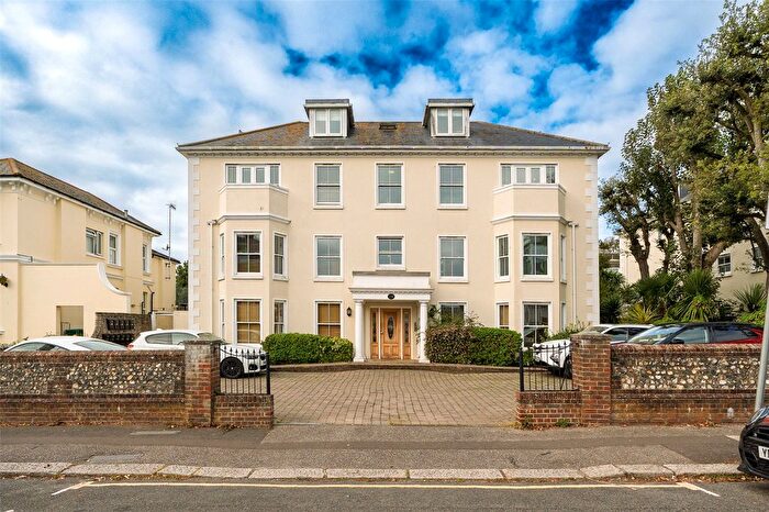 1 Bedroom Flat For Sale In Gratwicke Road, Worthing, West Sussex, BN11