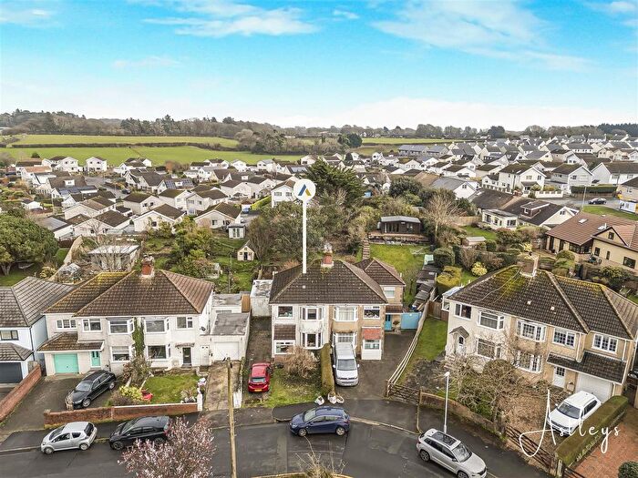 3 Bedroom Semi-Detached House For Sale In Three Cliffs Drive, Southgate, Swansea, SA3