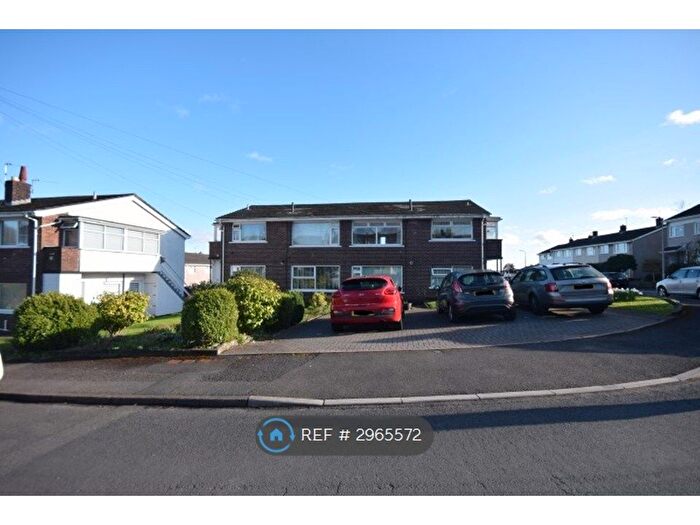 3 Bedroom Maisonette To Rent In Pen-Y-Graig, Cardiff, CF14