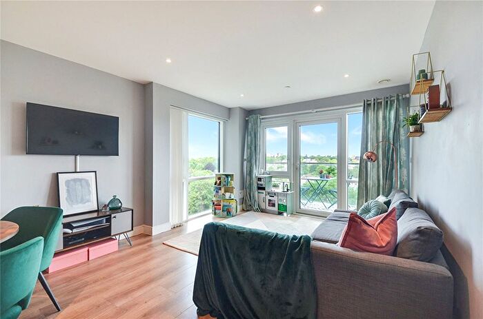 2 Bedroom Flat For Sale In Dickens Yard, Longfield Avenue, London, W5