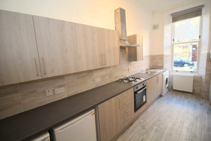 3 Bedroom Flat To Rent In Berkeley Street (Hmo), Finnieston, Glasgow, G3