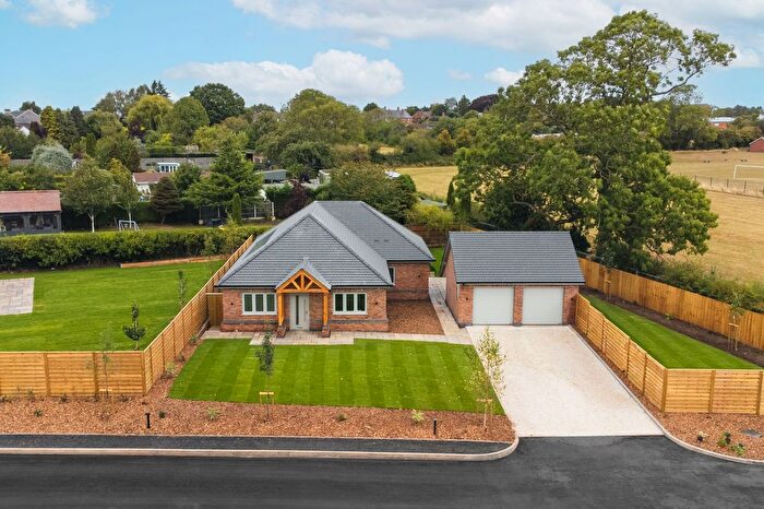 3 Bedroom Detached Bungalow For Sale In Maines Close, Burbage, LE10
