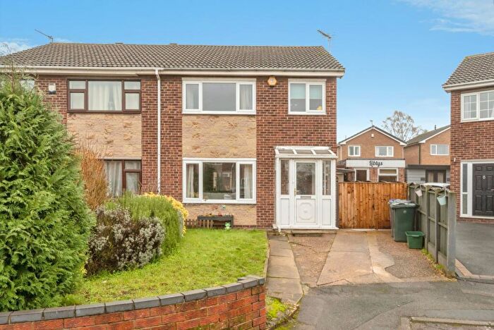 3 Bedroom Semi-Detached House For Sale In Kingfisher Court, Doncaster, South Yorkshire, DN11