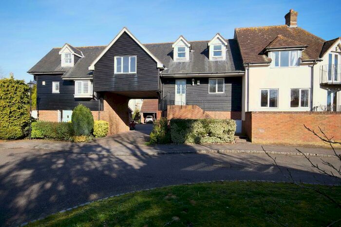 2 Bedroom Maisonette To Rent In Millfield, The Street, Bramber, West Sussex, BN44